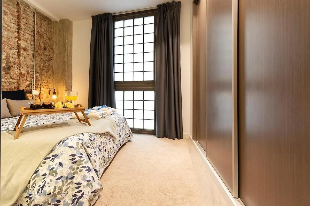 Apartment -Malagasunapts-Industrial Loft Citycentre